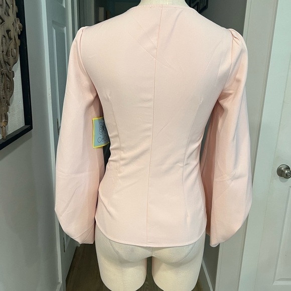 CECE blush fitted ruched in the middle blouse with oversized long sleeves - Picture 9 of 14
